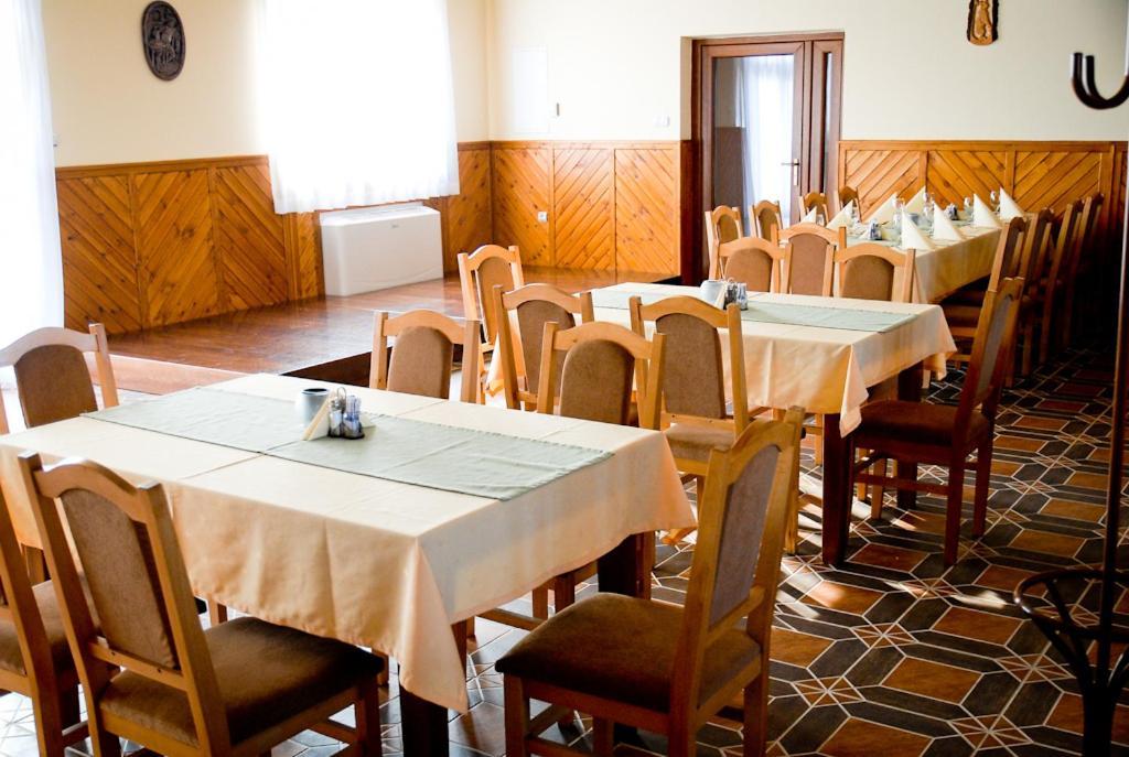 Pazonyi Fogado Es Etterem Hotel Nyirpazony Ngoại thất bức ảnh